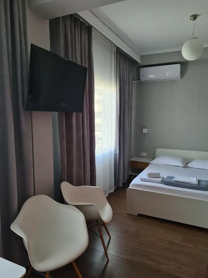 شقة Red Rooms Tsimiski 60 سالونيك اليونان